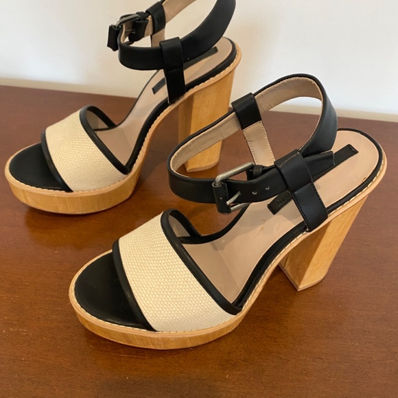Beige and black Zara platform sandal size 8 - Picture 2 of 6